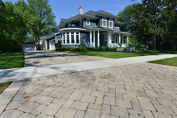 Best Custom Driveway Design and Paving in Blountstown, FL